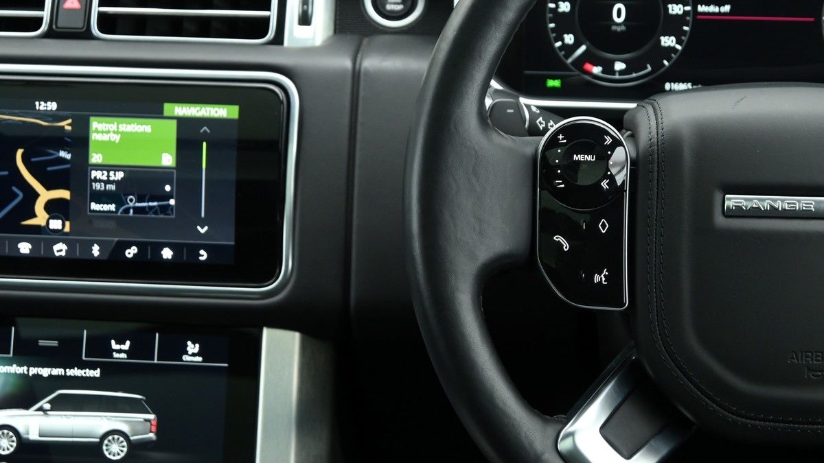 Land Rover Range Rover Image 15