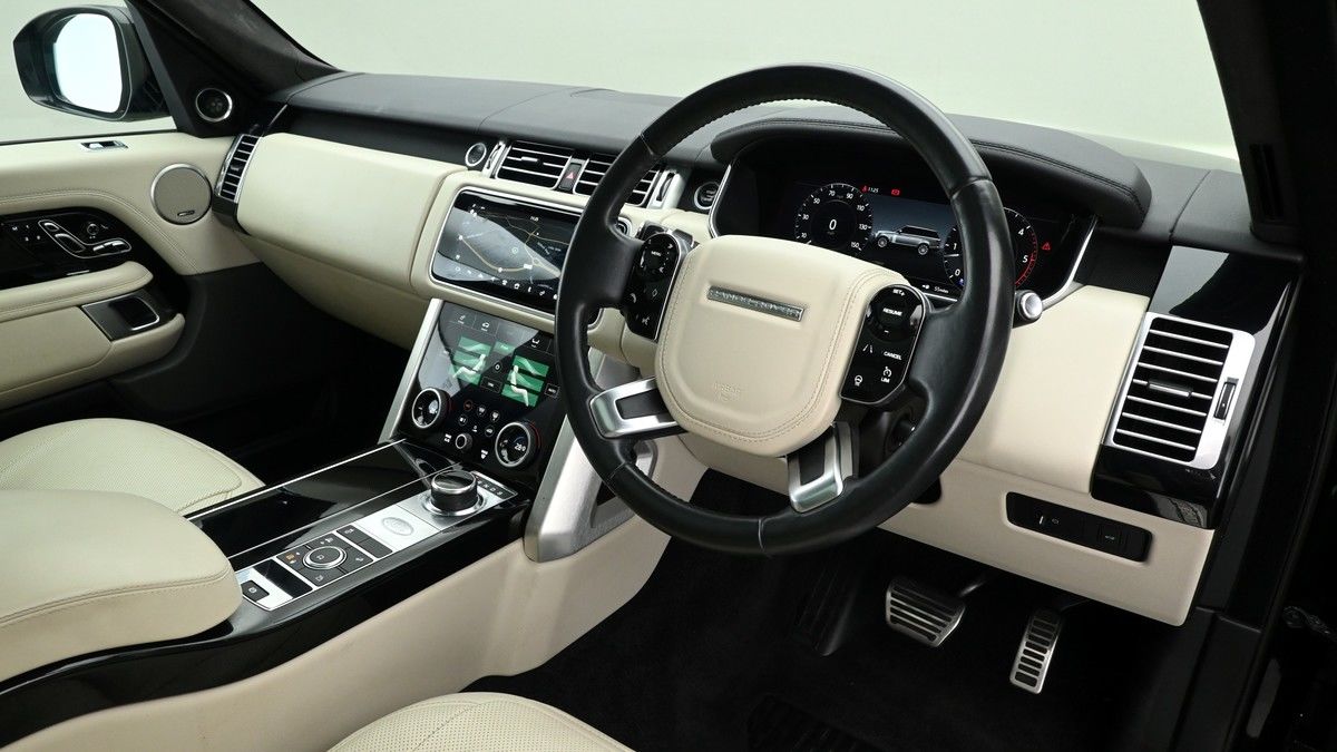 Land Rover Range Rover Image 3