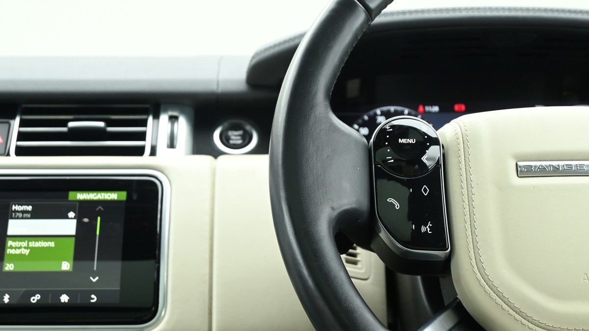 Land Rover Range Rover Image 15