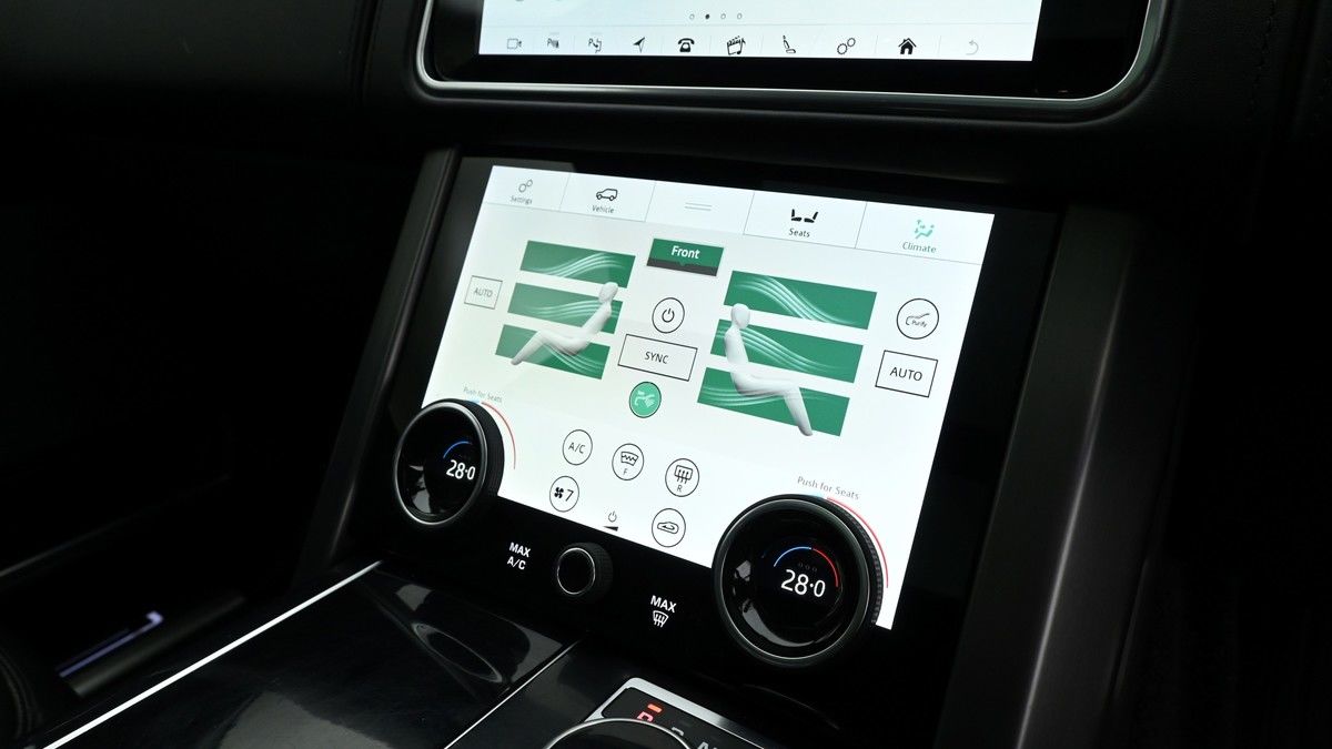 Land Rover Range Rover Image 12