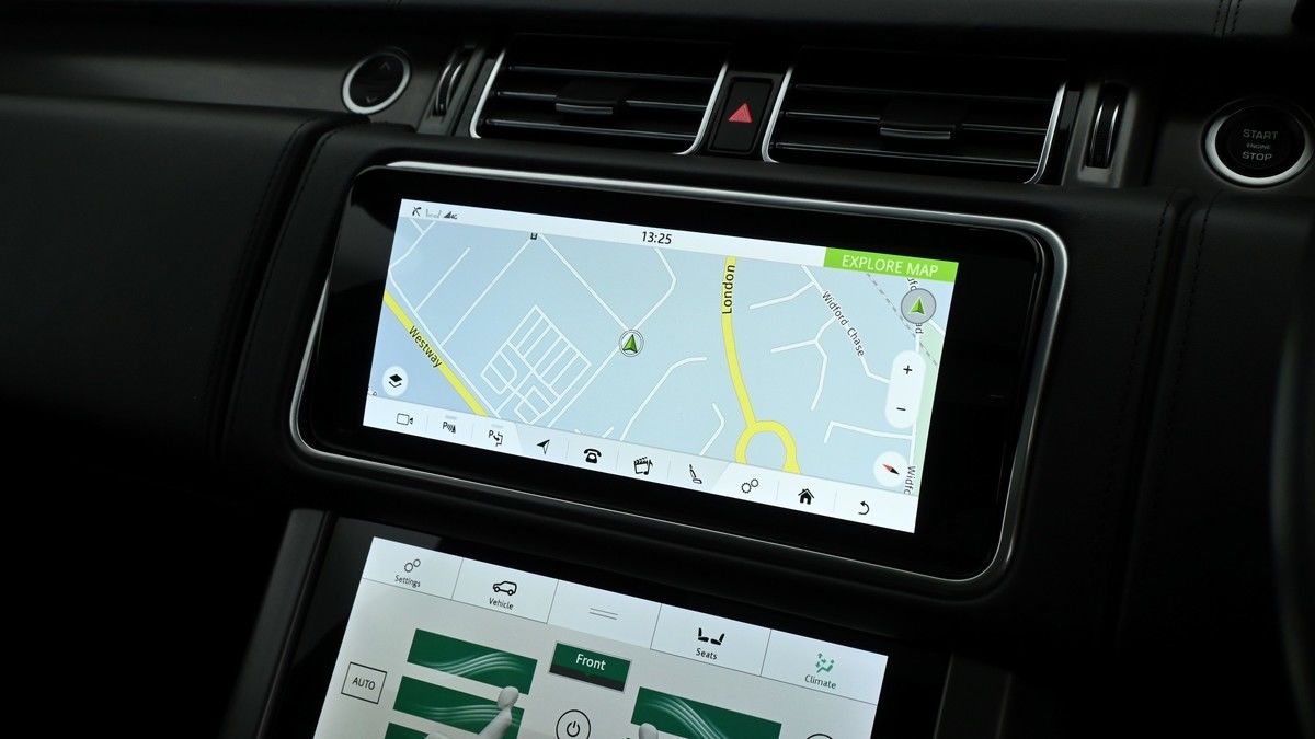 Land Rover Range Rover Image 11