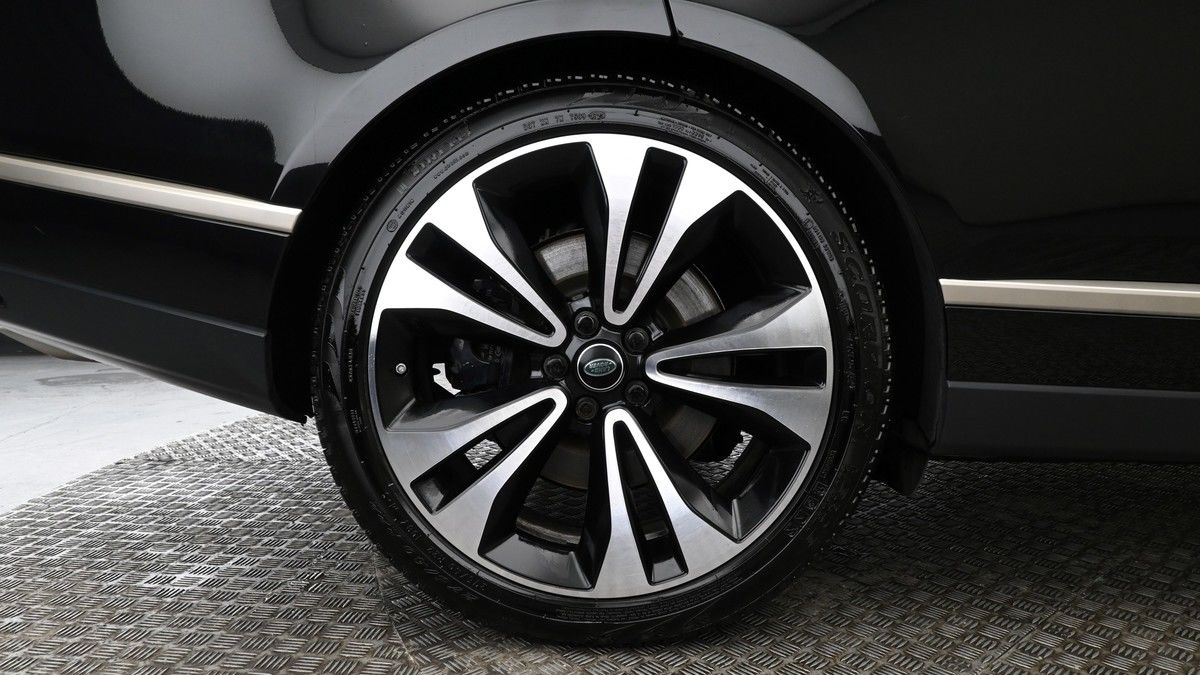 Land Rover Range Rover Image 9