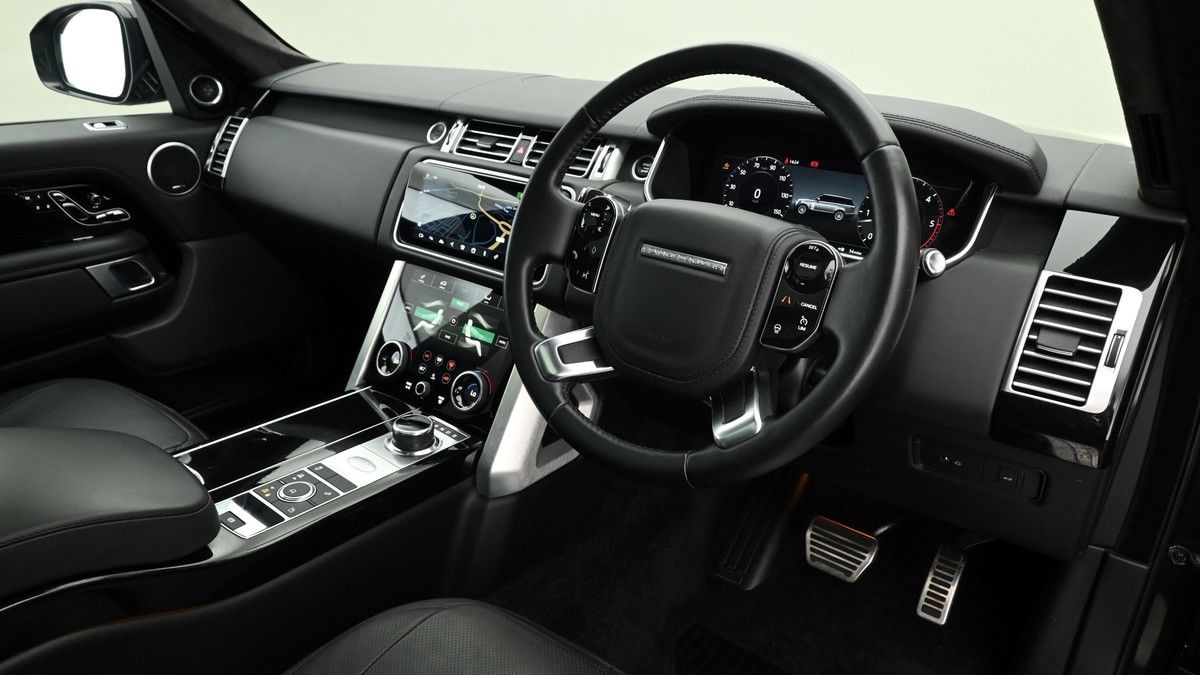 Land Rover Range Rover Image 11