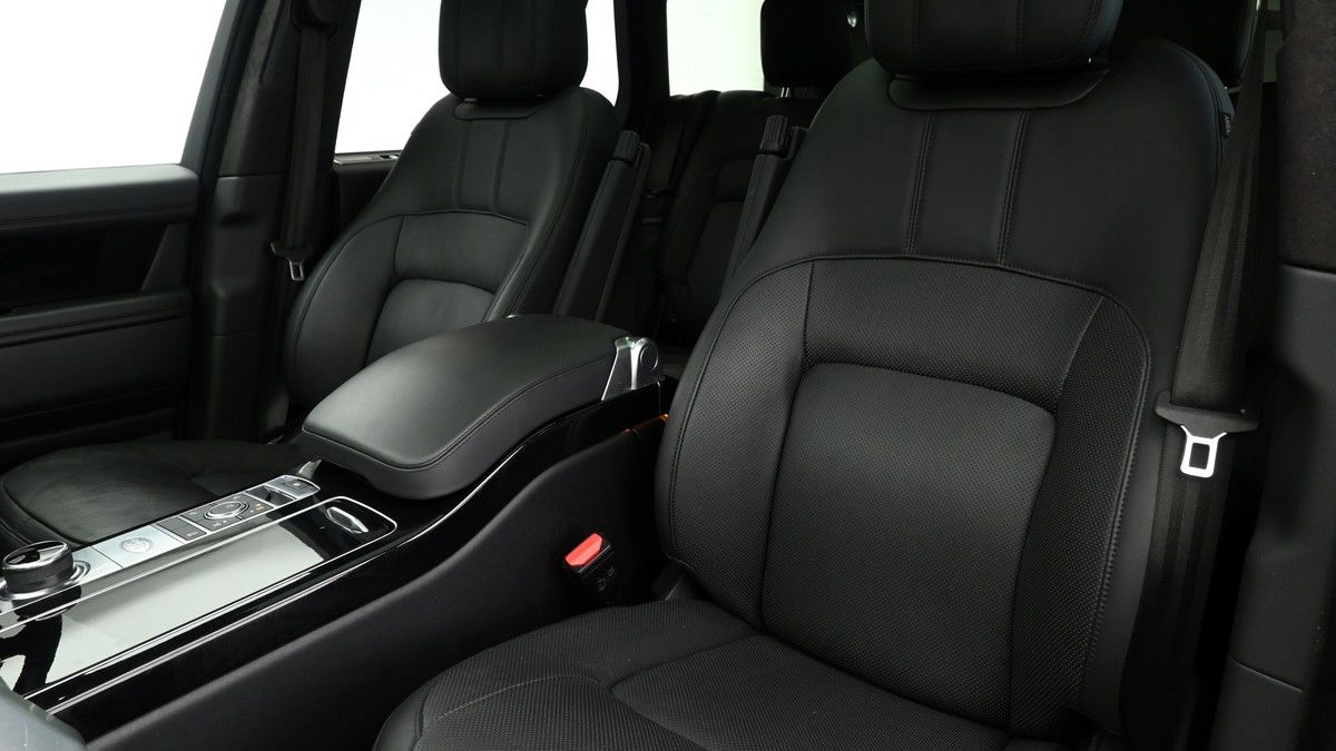Land Rover Range Rover Image 4