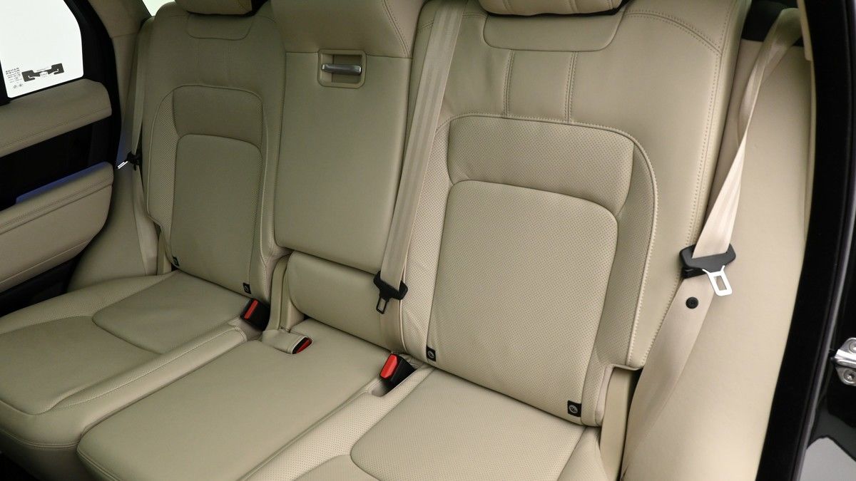Land Rover Range Rover Image 5