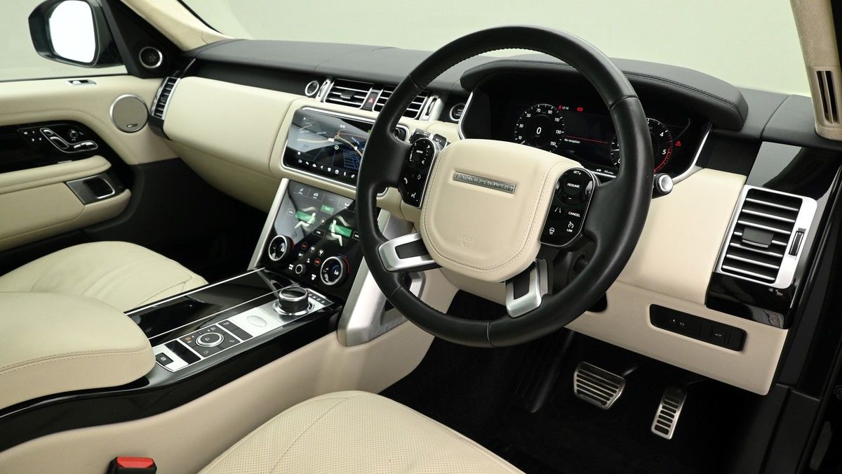 Land Rover Range Rover Image 3