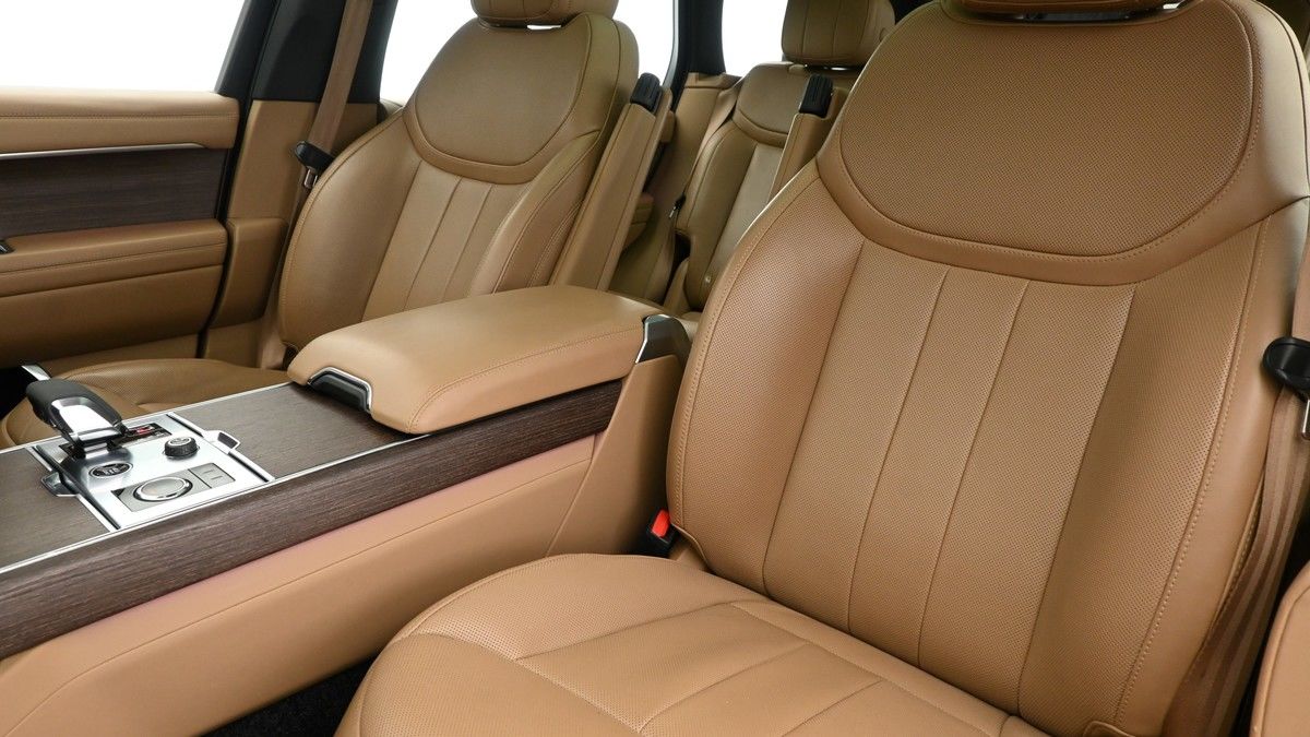 Land Rover Range Rover Image 4