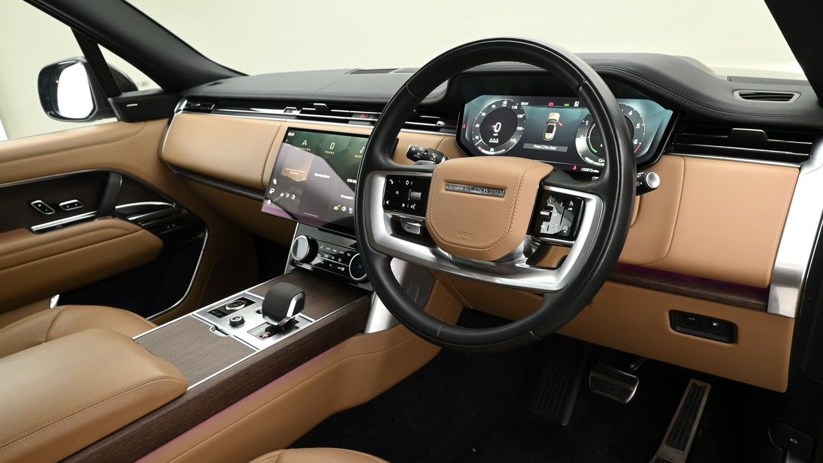 Land Rover Range Rover Image 3