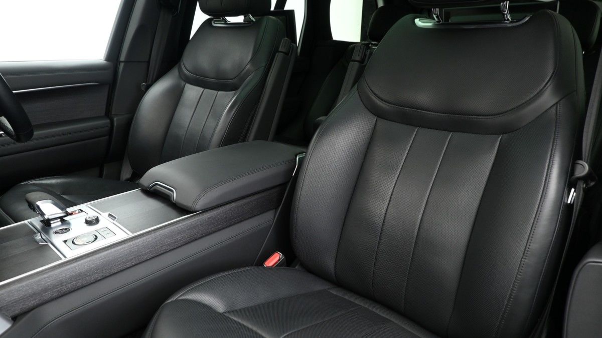 Land Rover Range Rover Image 5