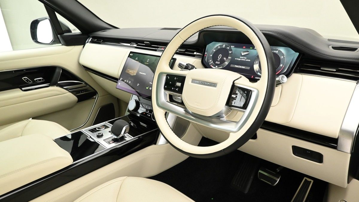 Land Rover Range Rover Image 3