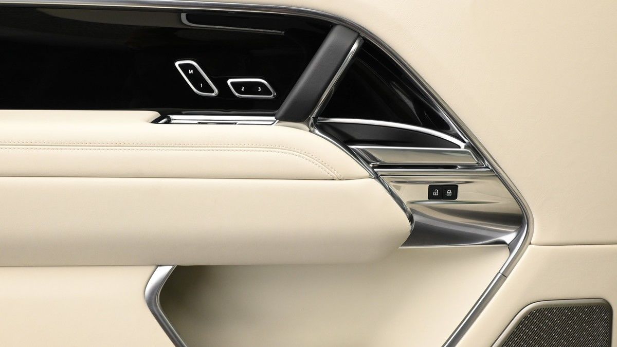 Land Rover Range Rover Image 13