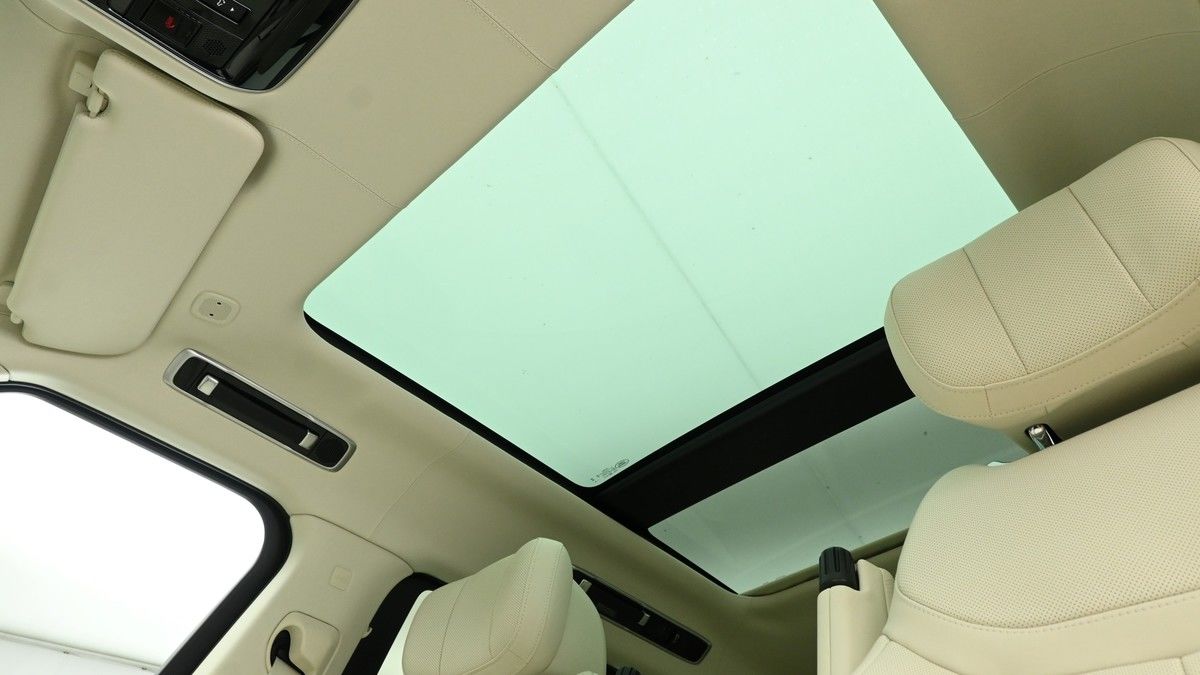 Land Rover Range Rover Image 3