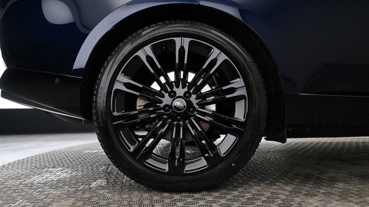 Land Rover Range Rover Image 9