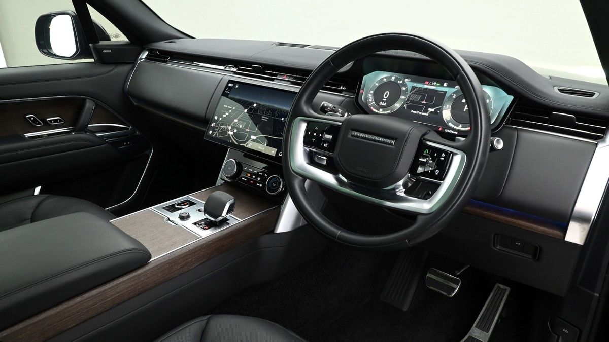 Land Rover Range Rover Image 3