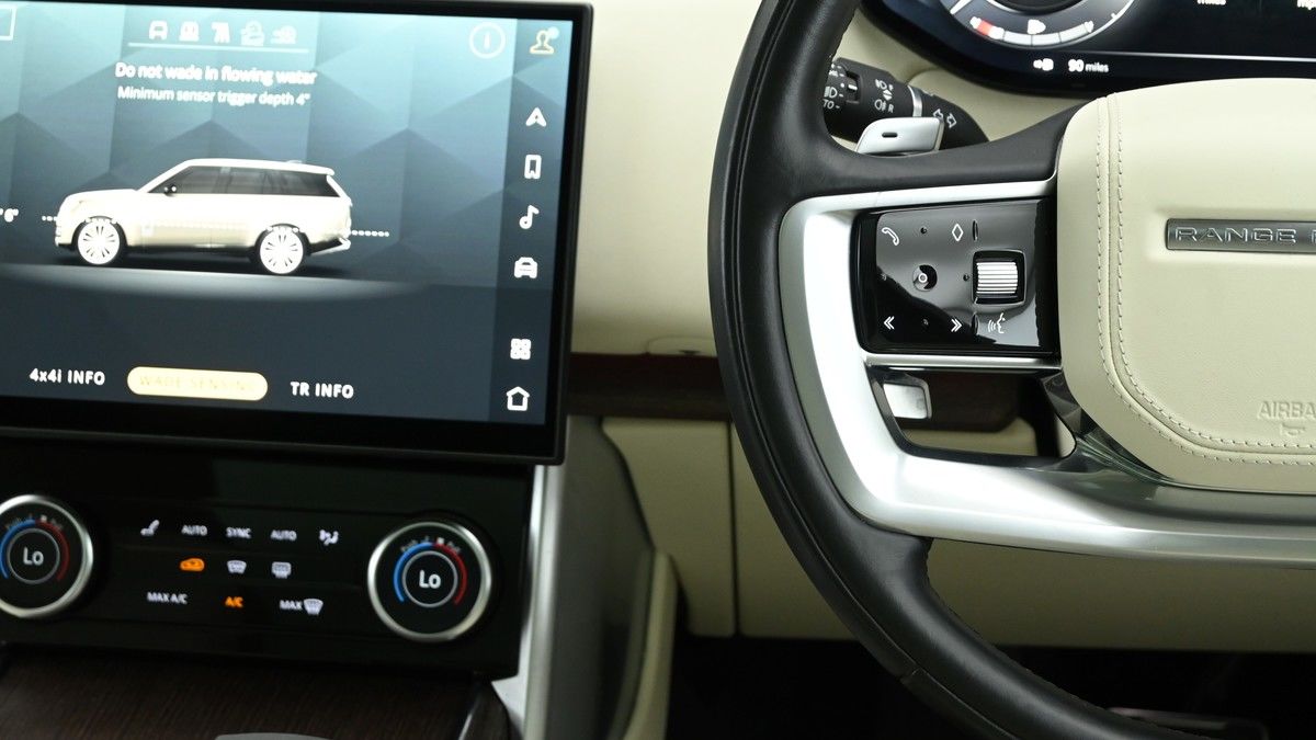 Land Rover Range Rover Image 15
