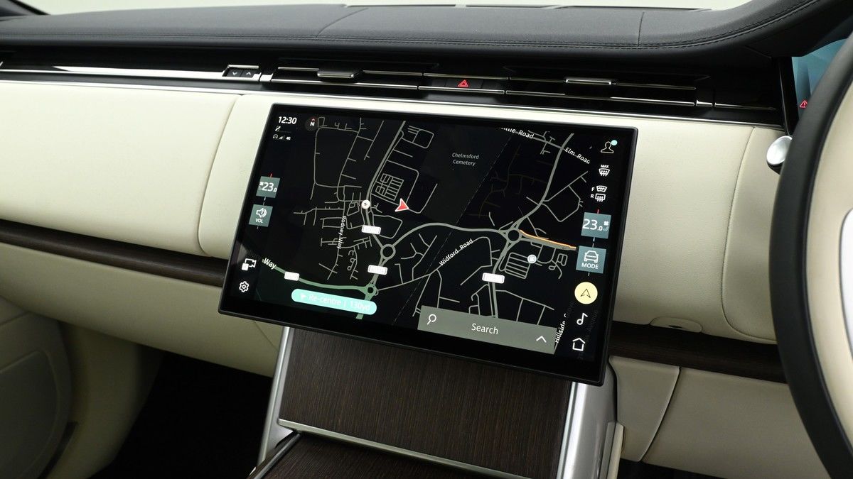 Land Rover Range Rover Image 11