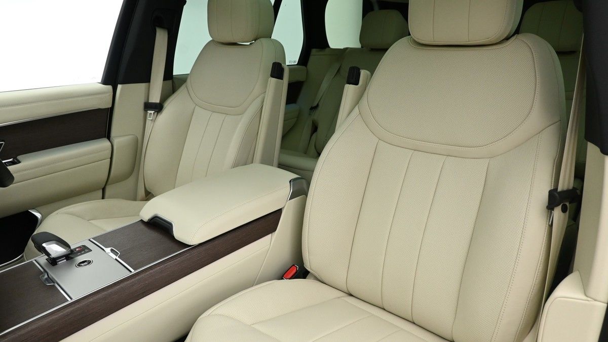 Land Rover Range Rover Image 4