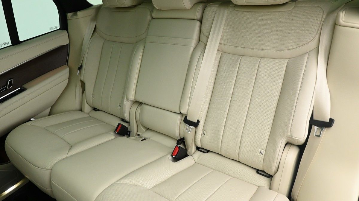 Land Rover Range Rover Image 5