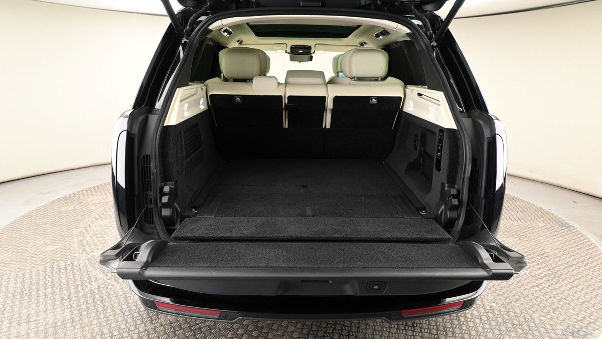 Land Rover Range Rover Image 11