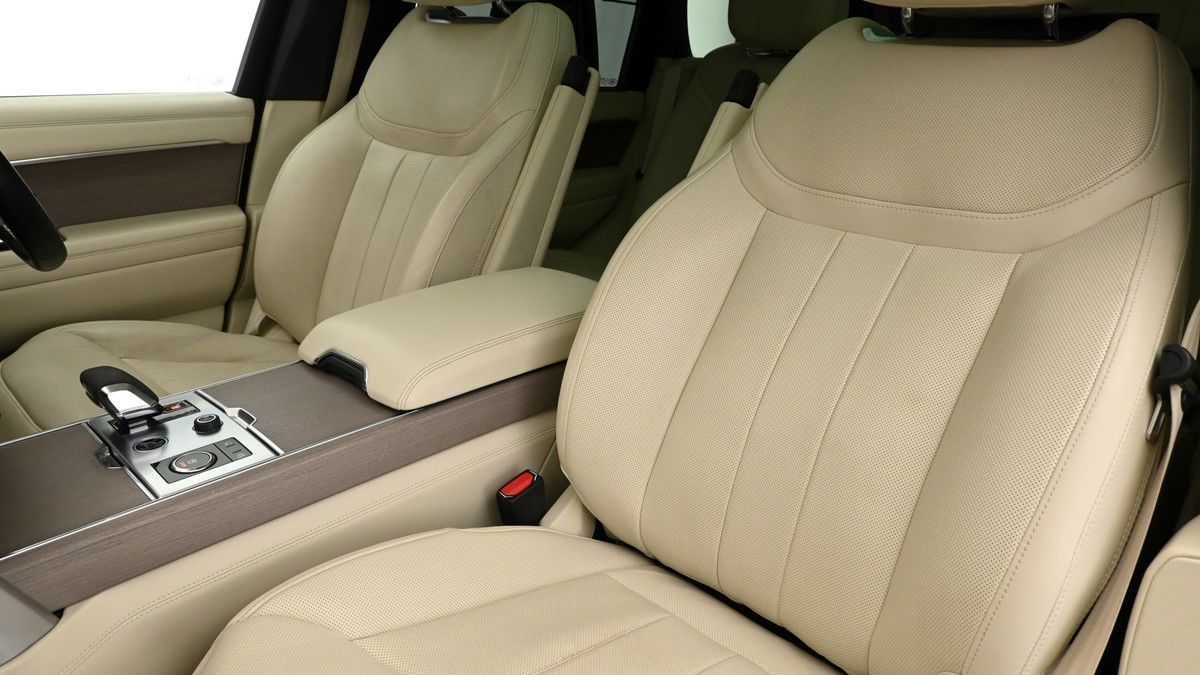 Land Rover Range Rover Image 5