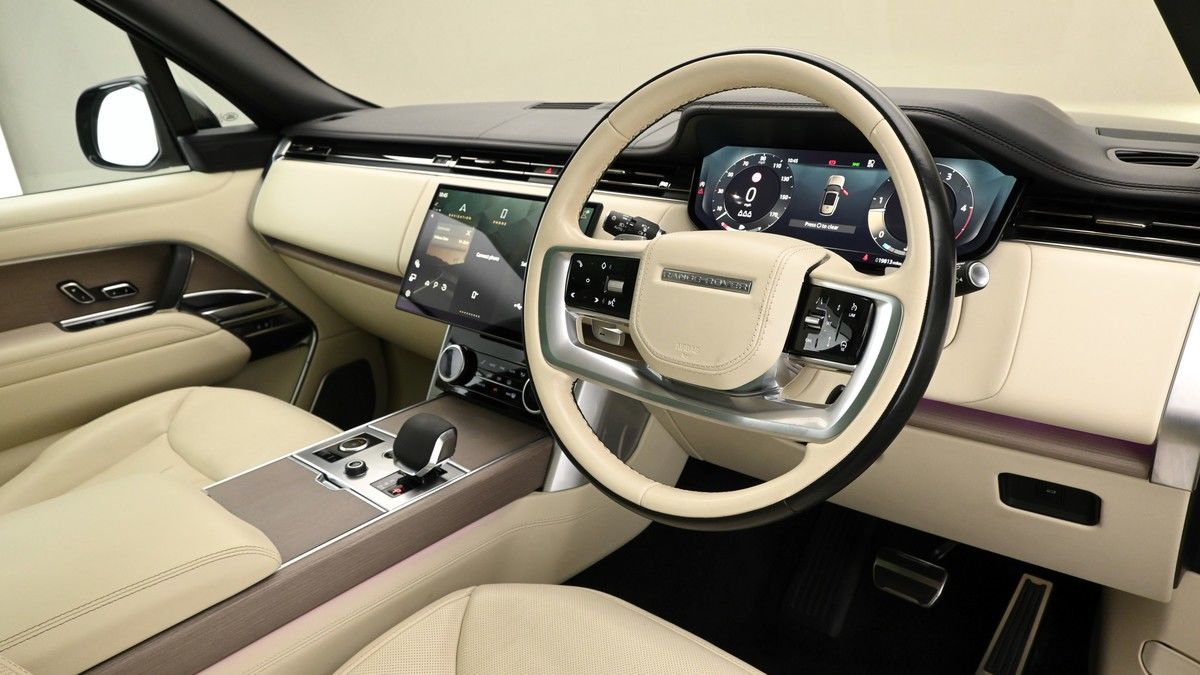 Land Rover Range Rover Image 4