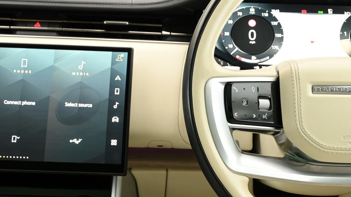 Land Rover Range Rover Image 16