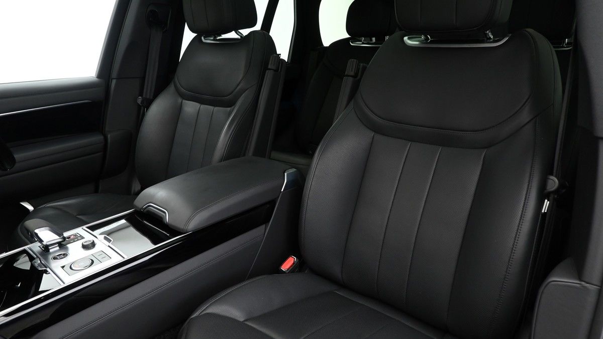 Land Rover Range Rover Image 4
