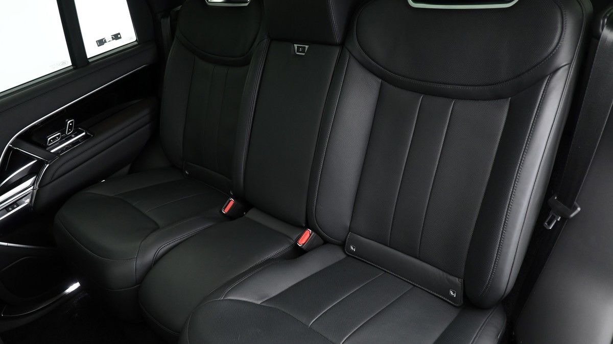 Land Rover Range Rover Image 5