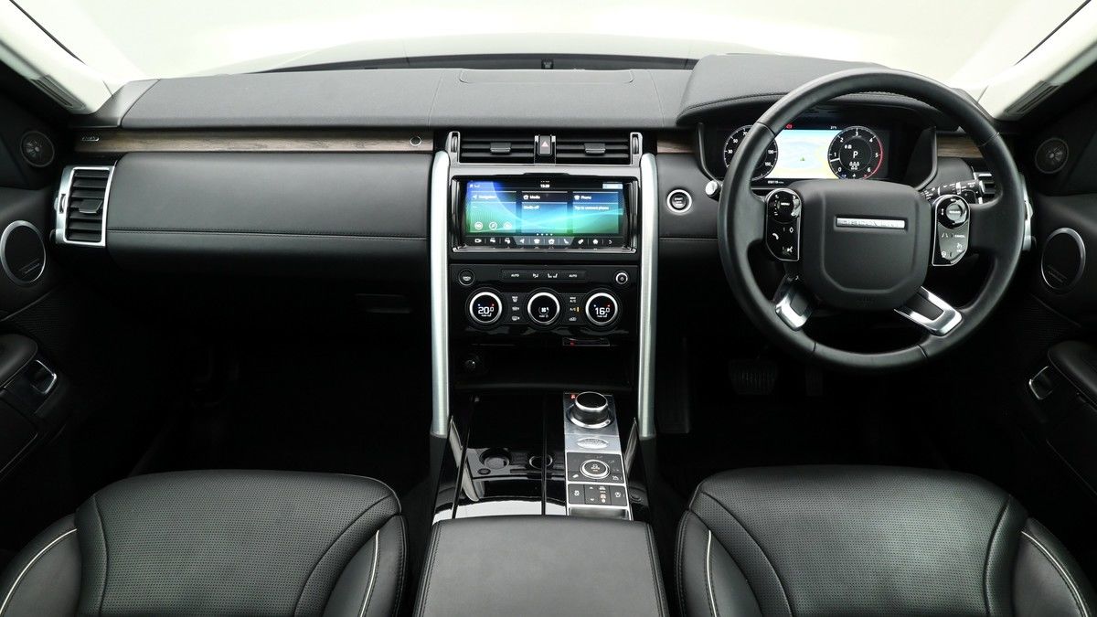 Land Rover Discovery Image 15