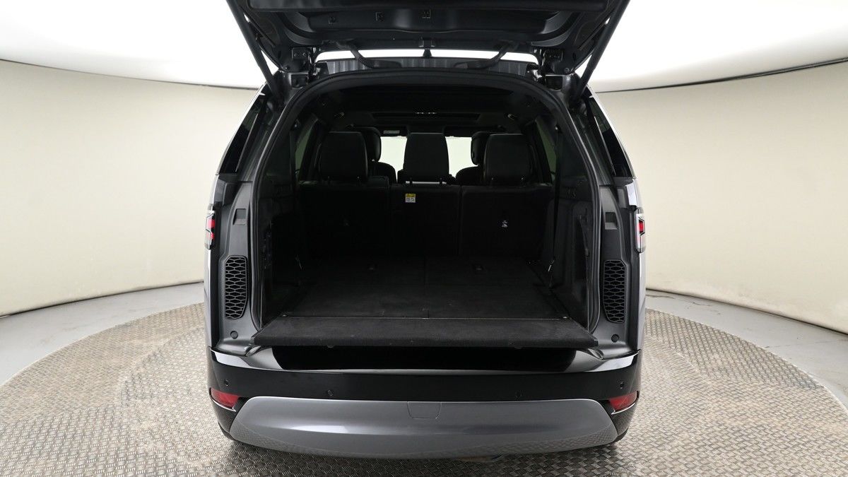 Land Rover Discovery Image 10