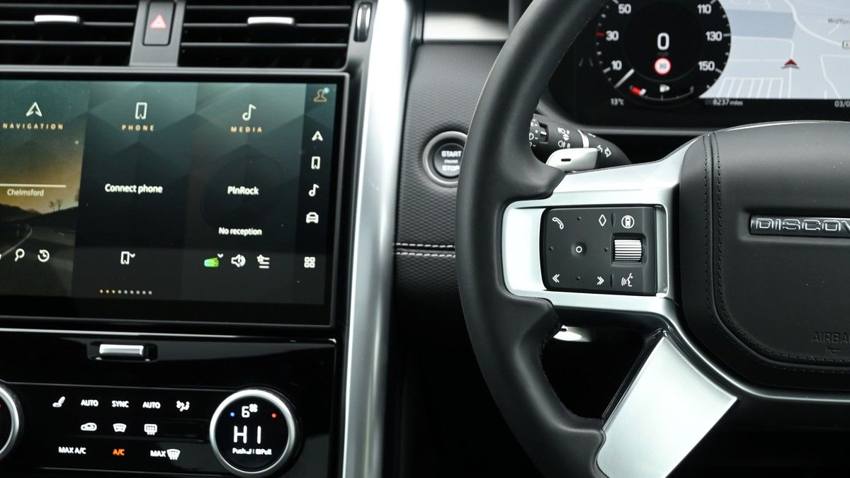 Land Rover Discovery Image 15
