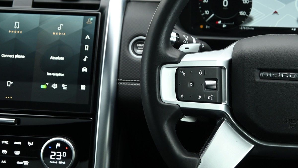 Land Rover Discovery Image 15