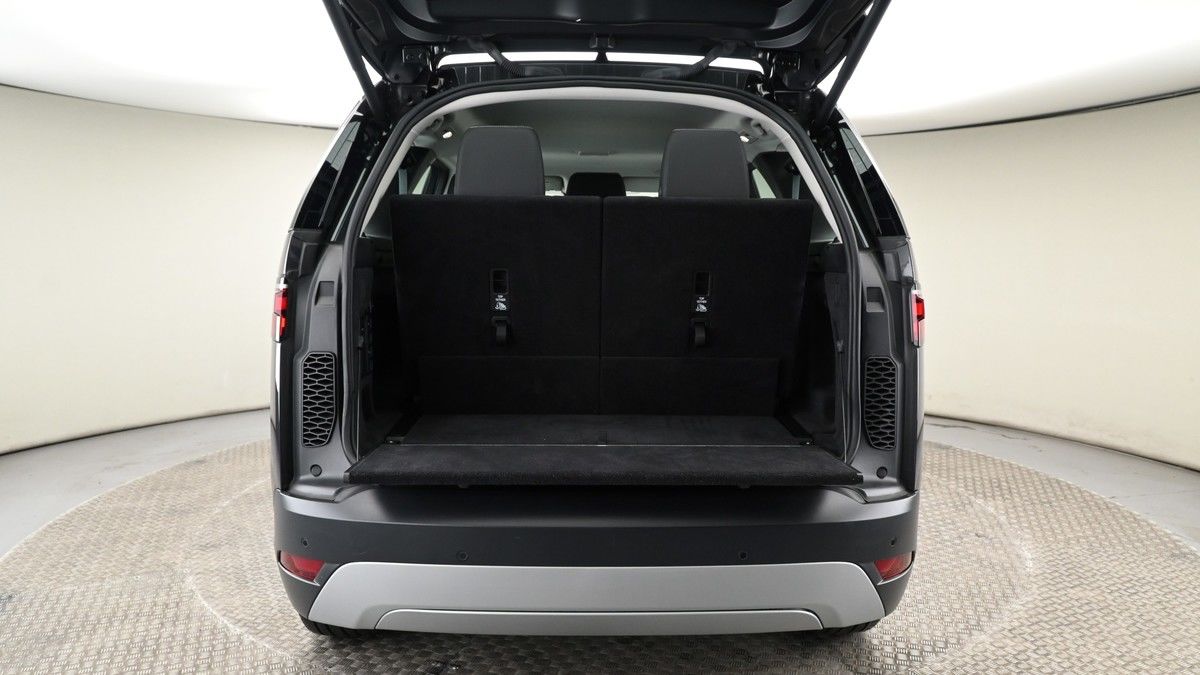 Land Rover Discovery Image 10