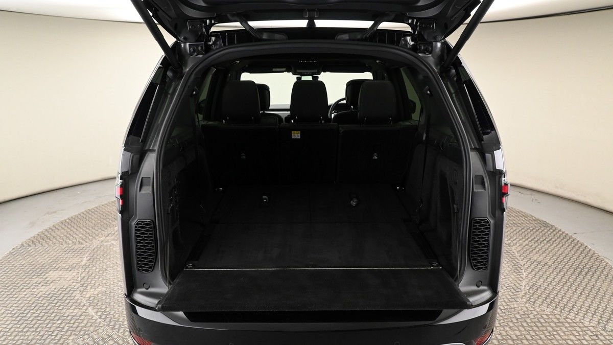 Land Rover Discovery Image 10