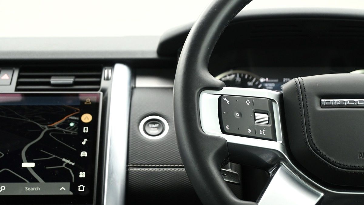Land Rover Discovery Image 15