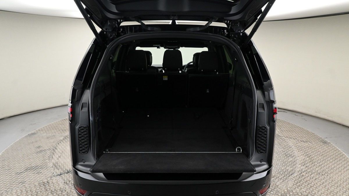 Land Rover Discovery Image 10
