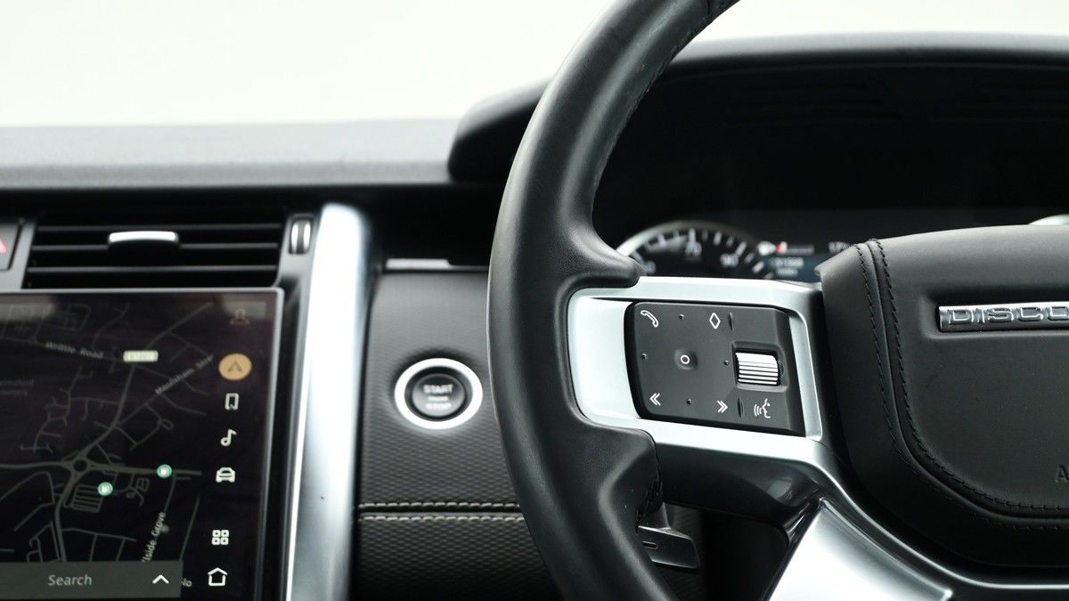 Land Rover Discovery Image 15