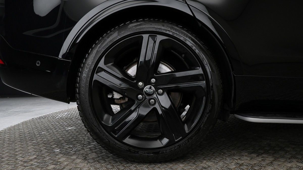 Land Rover Discovery Image 9