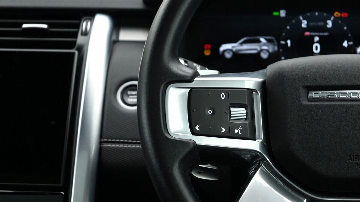 Land Rover Discovery Image 15