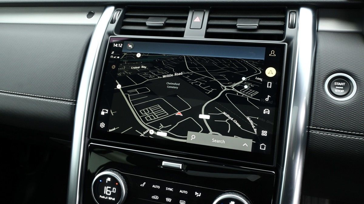 Land Rover Discovery Image 11