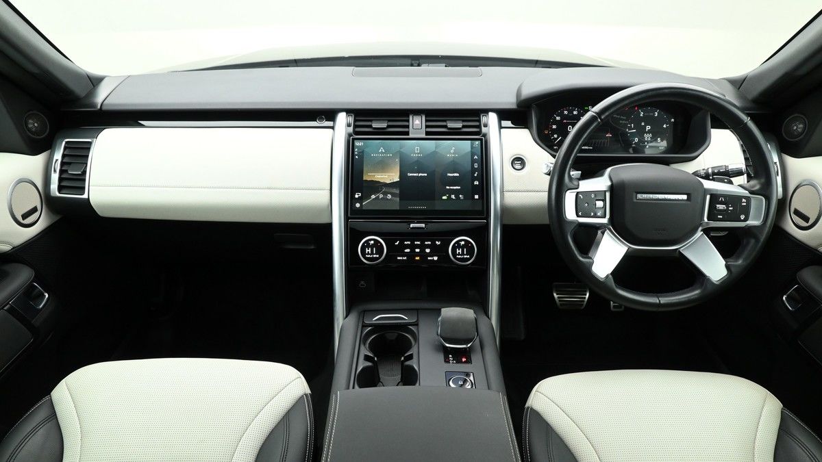 Land Rover Discovery Image 14