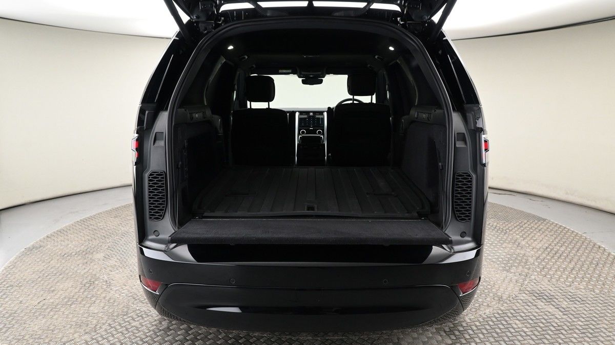 Land Rover Discovery Image 10