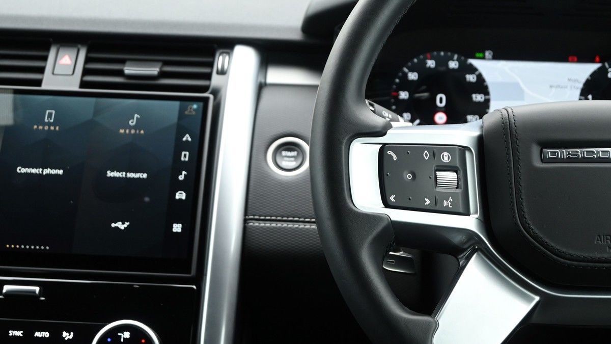 Land Rover Discovery Image 15