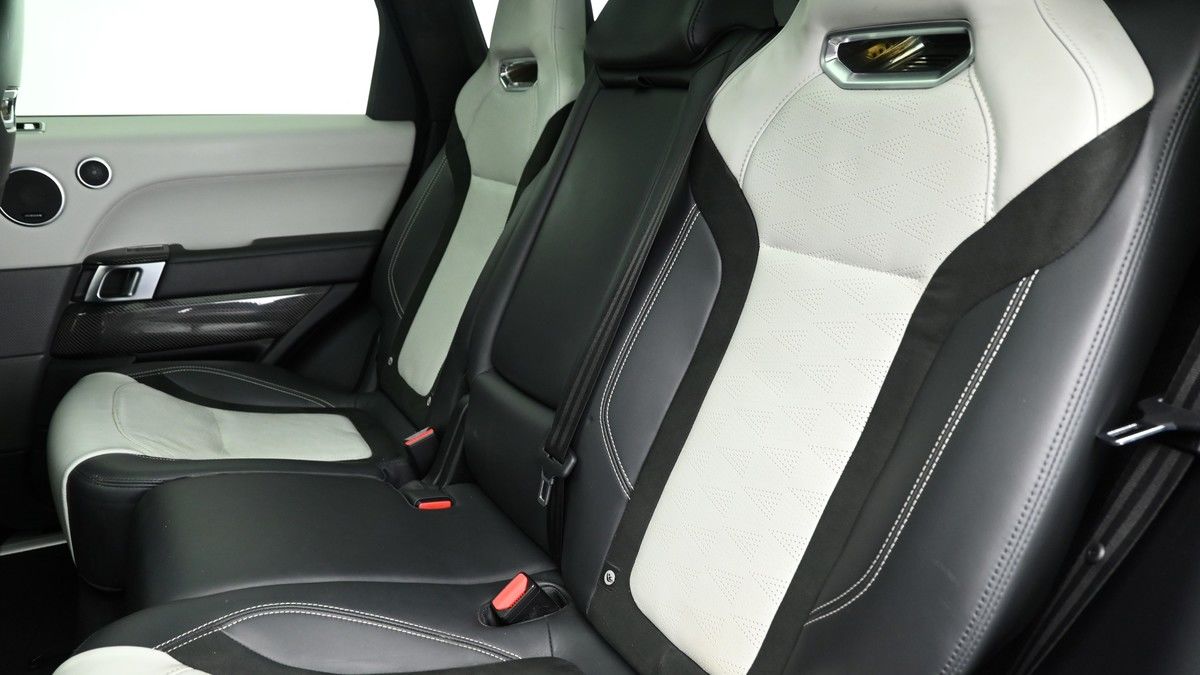 Land Rover Range Rover Sport Image 5