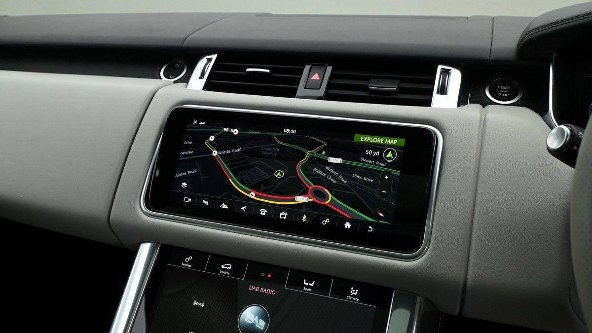 Land Rover Range Rover Sport Image 10