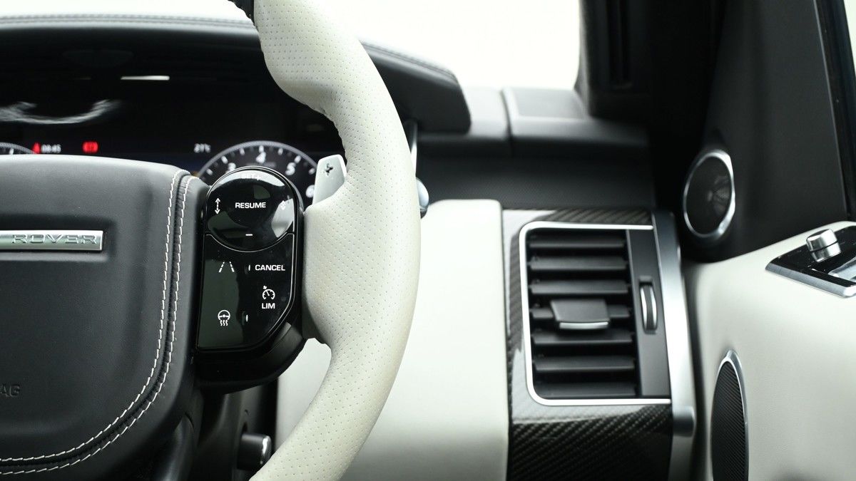 Land Rover Range Rover Sport Image 15