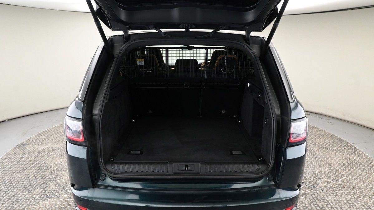 Land Rover Range Rover Sport Image 10