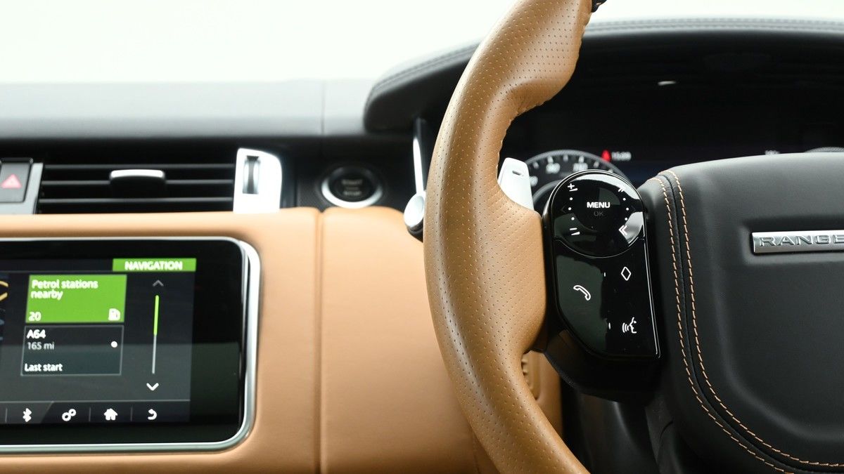 Land Rover Range Rover Sport Image 15