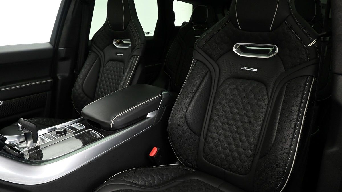 Land Rover Range Rover Sport Image 4