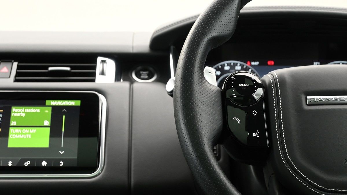 Land Rover Range Rover Sport Image 15